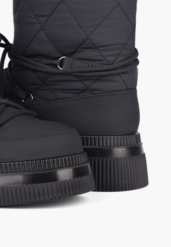 Дутики Instreet