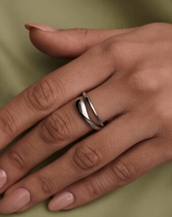 Объемное серебряное кольцо MIESTILO MIE женщинам