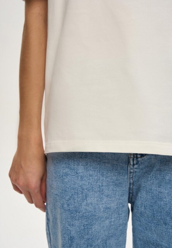 Футболка Coshene