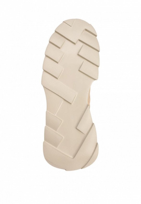 Кроссовки Tucino