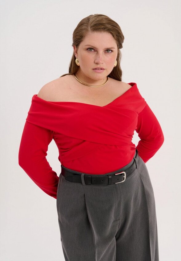 Лонгслив Manelia