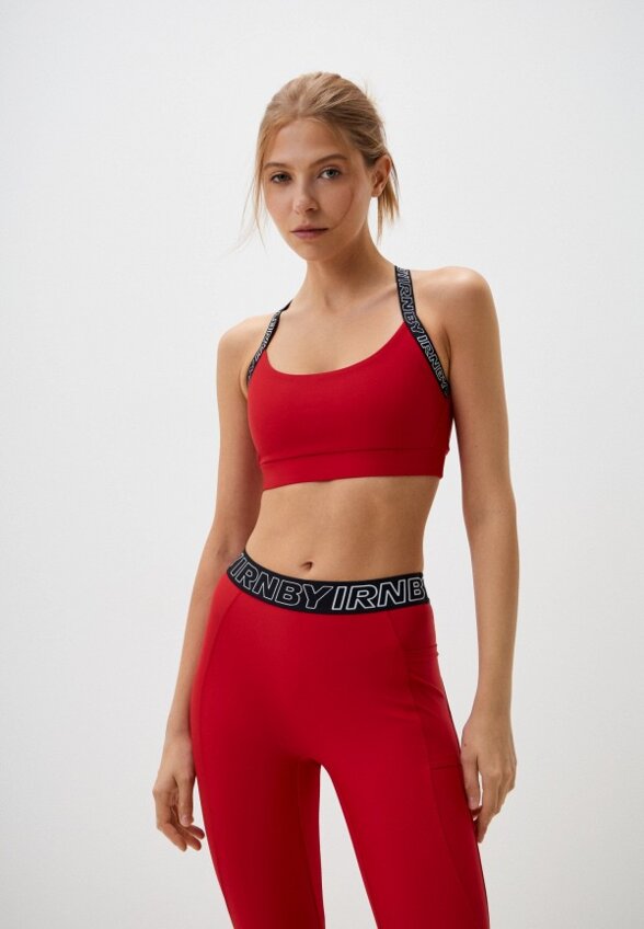 Топ спортивный Irnby