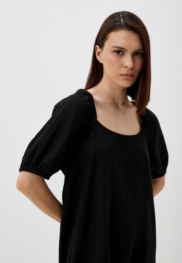 Платье b.young