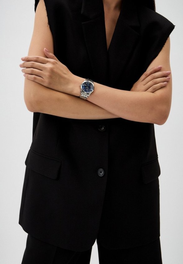 Часы George Kini