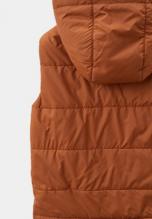 Жилет утепленный Nikastyle