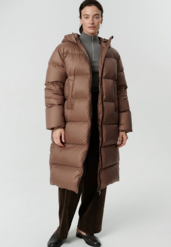 Пуховик Daisyknit