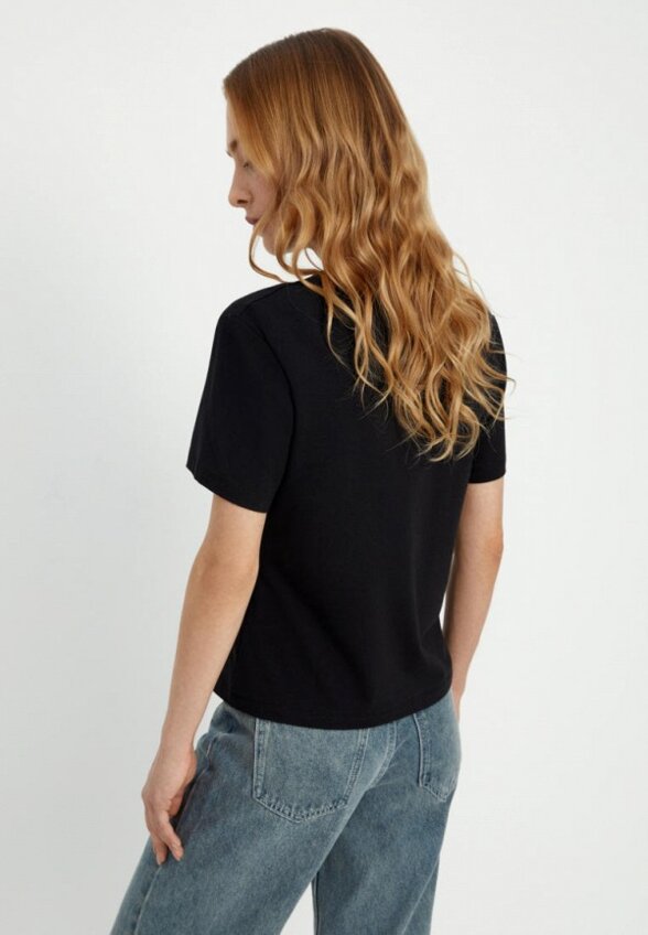 Футболка Finn Flare