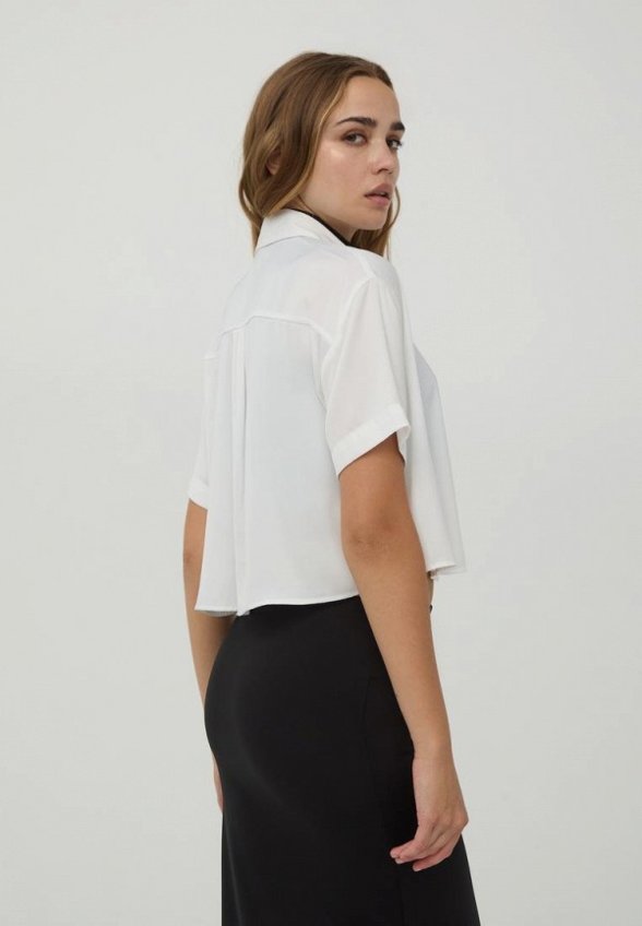 Блуза Terranova