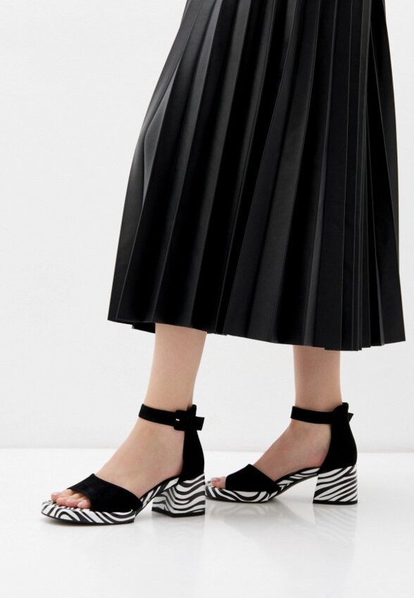 Босоножки Vasconte