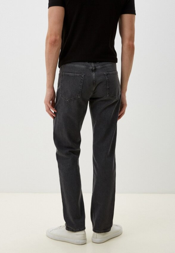 Джинсы Lacoste