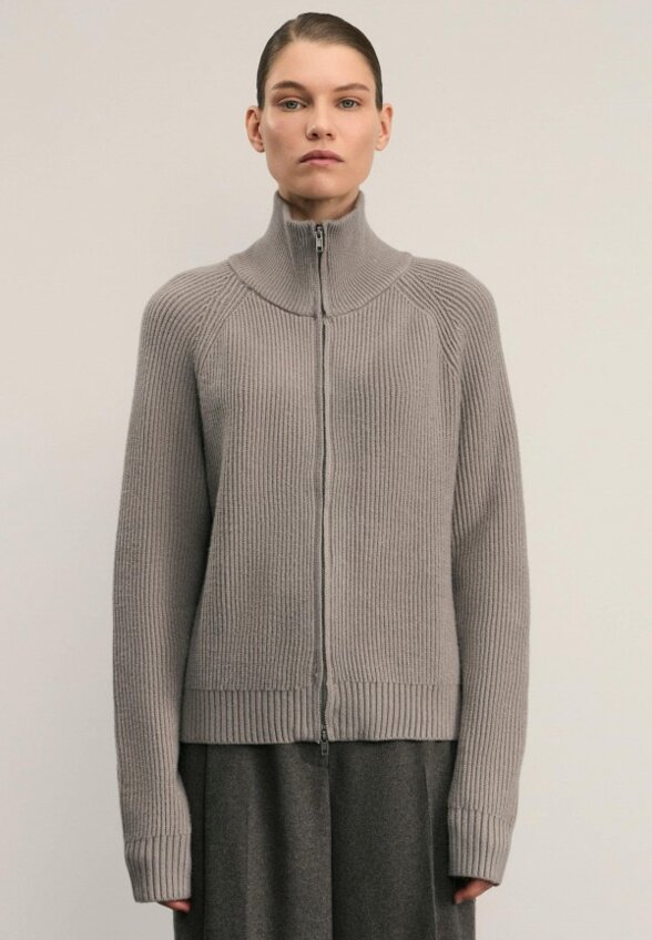 Кардиган Zarina