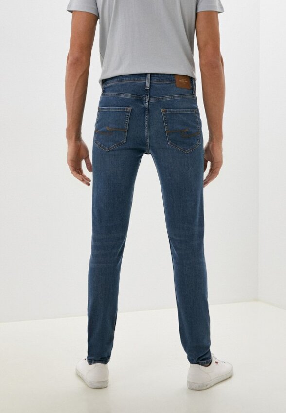 Джинсы Colin's