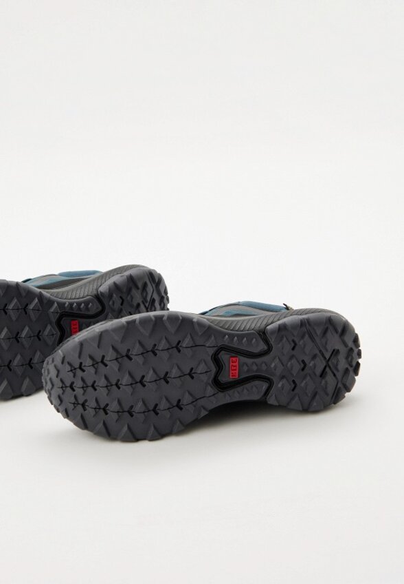 Кроссовки Vans