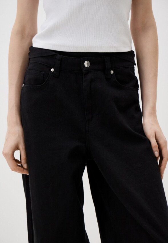 Джинсы Terranova