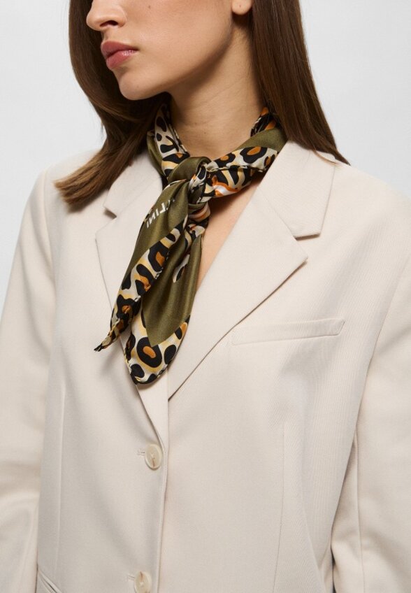 Платок Pollini