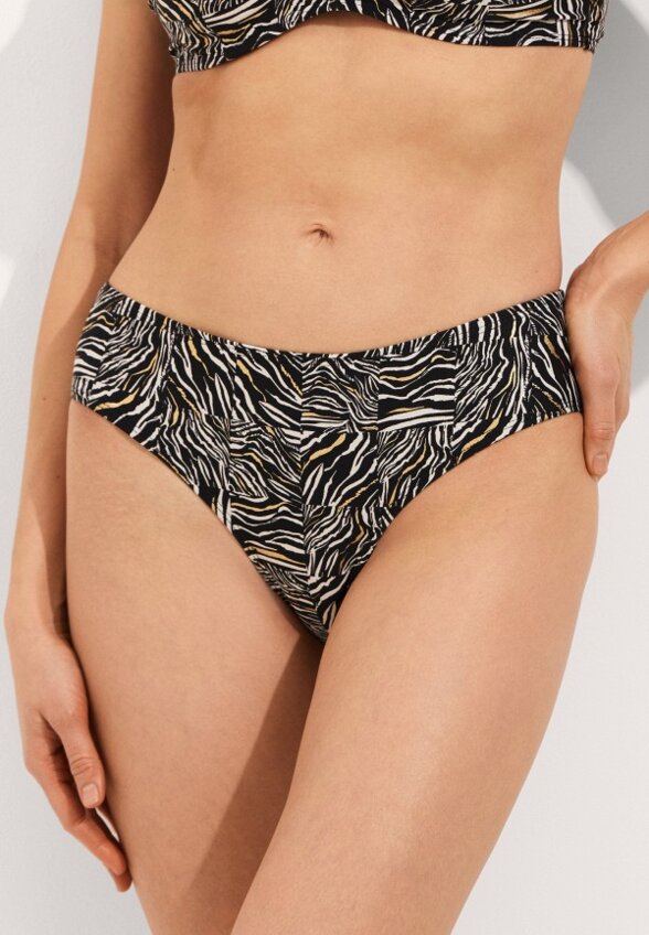 Плавки Nip Tuck Swim