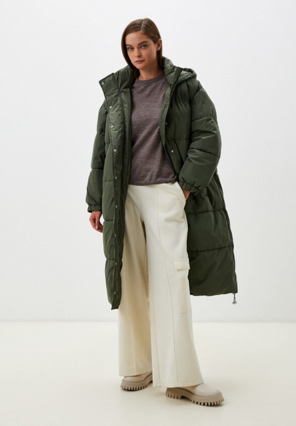 Пуховик Terranova