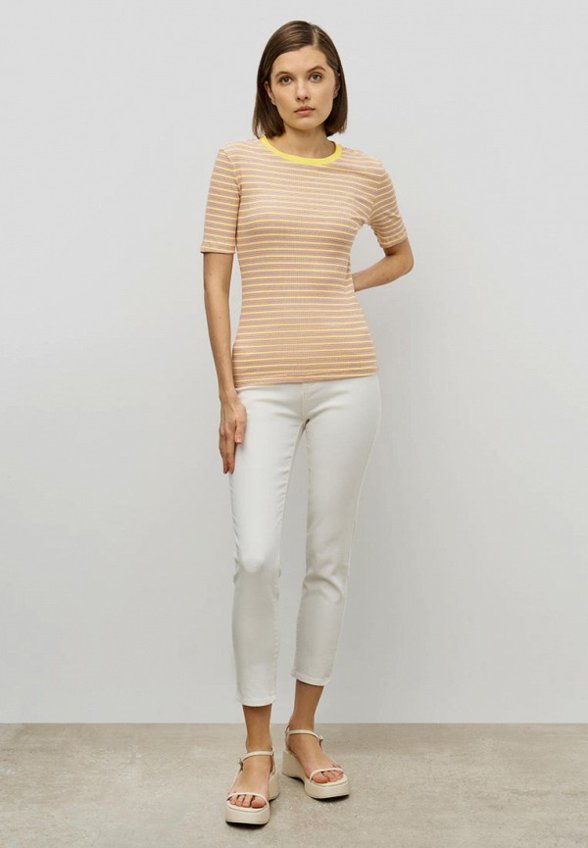 Футболка Baon