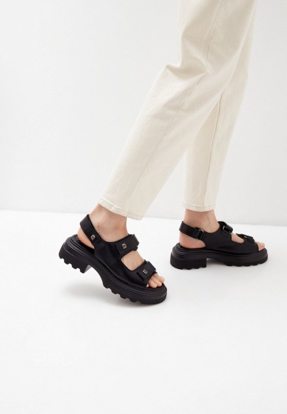 Босоножки Sbalo