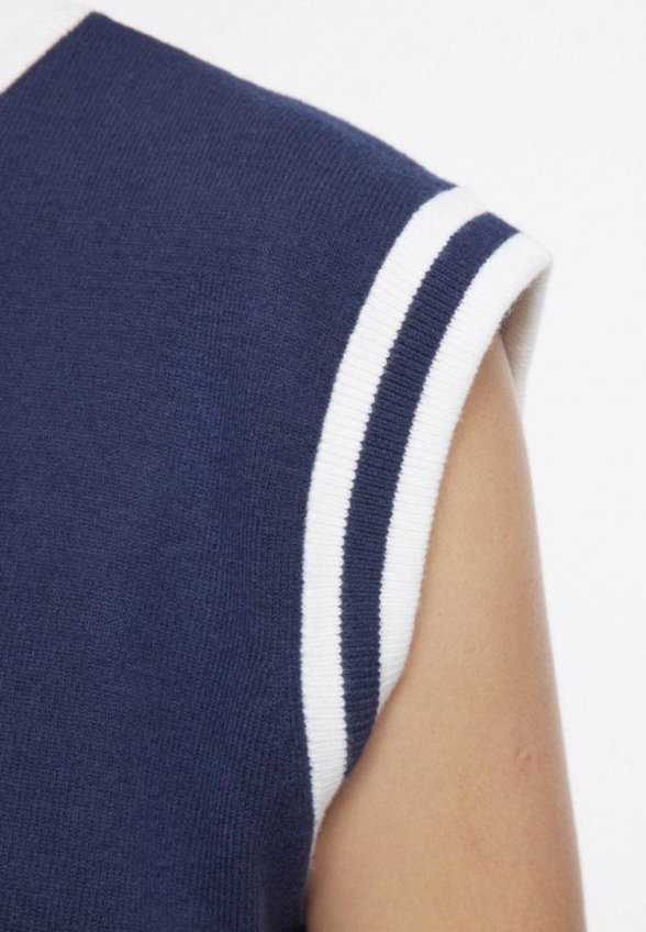 Джемпер Befree