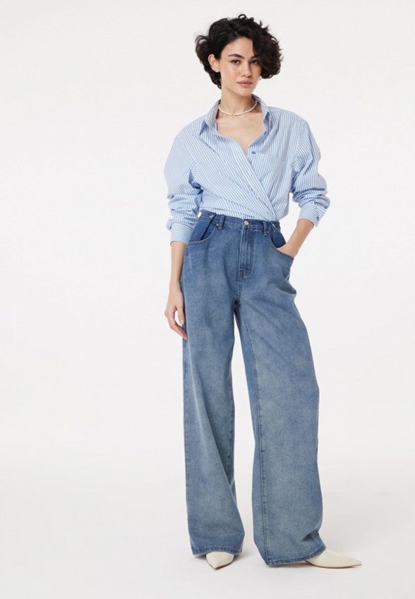 Джинсы True Red