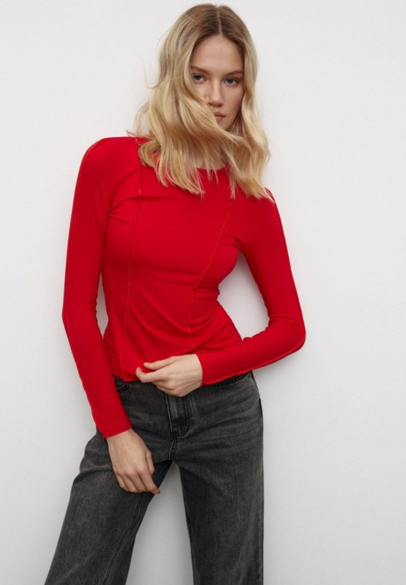 Лонгслив Charmstore