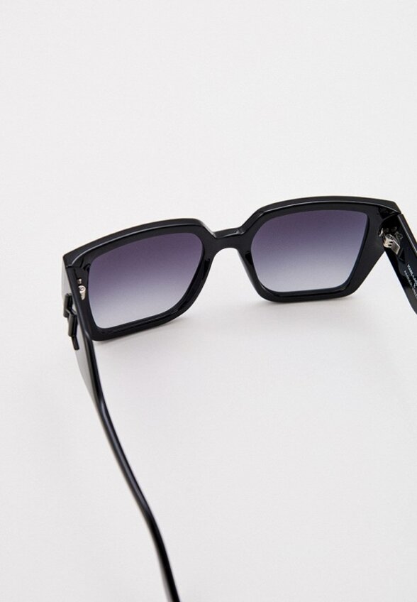 Очки солнцезащитные Karl Lagerfeld