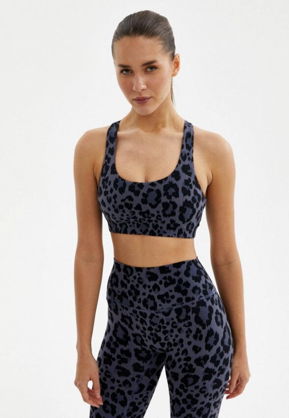 Топ спортивный Beself