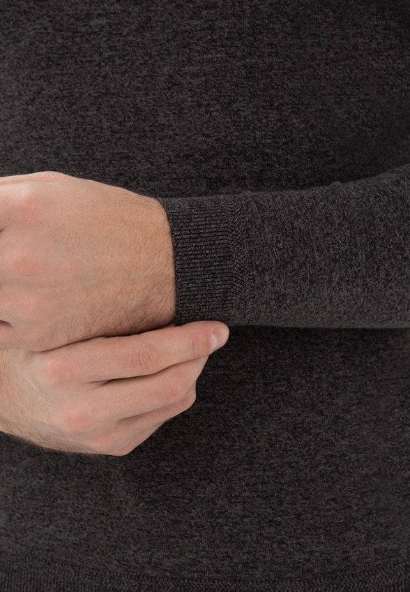 Джемпер Thomas Berger