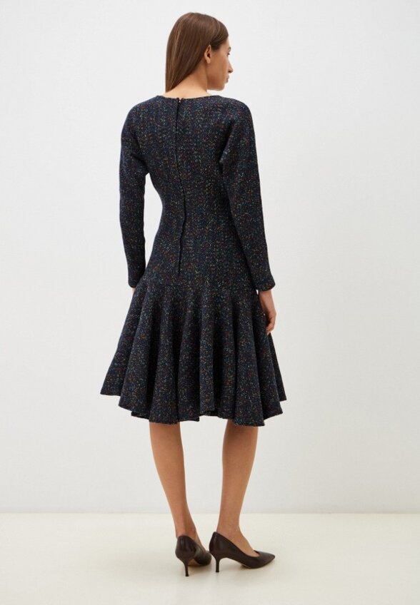 Платье MadaM T