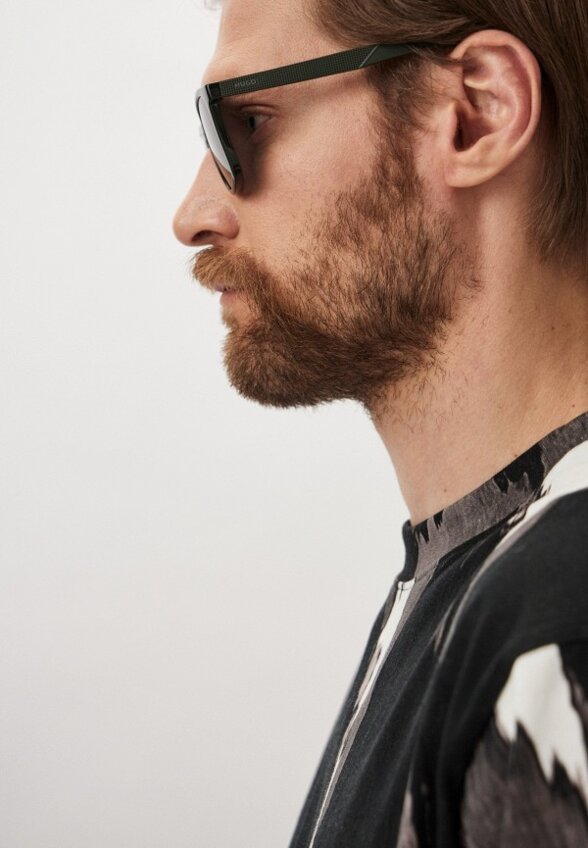 Очки солнцезащитные Hugo