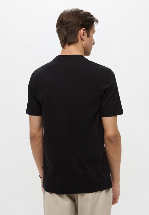 Футболка Boss