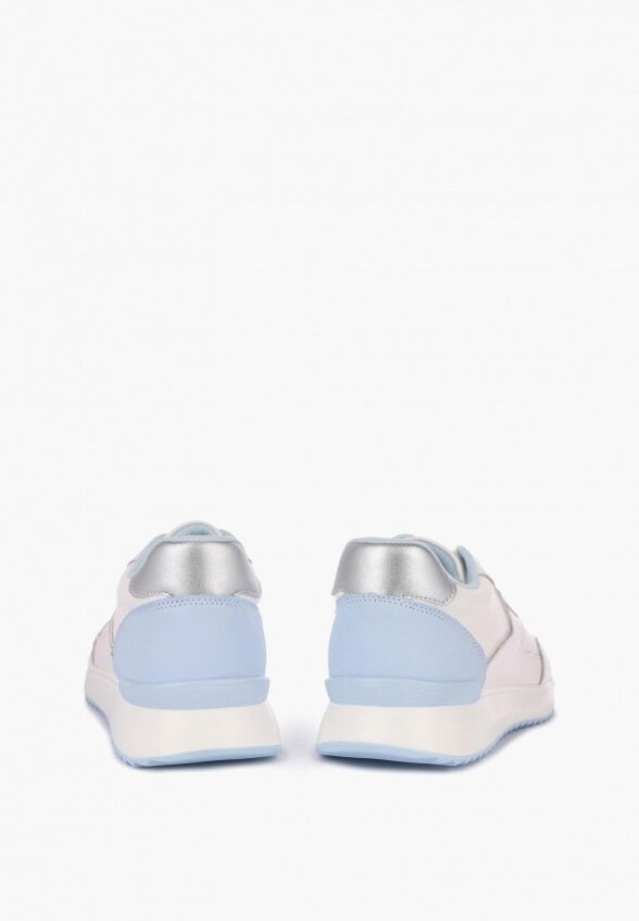 Кроссовки Quattrocomforto