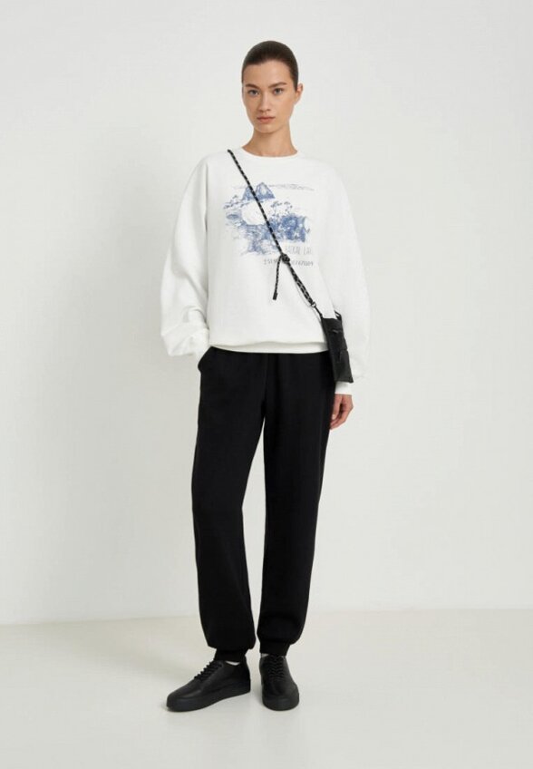 Свитшот Finn Flare