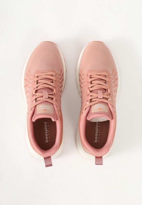 Кроссовки Baasploa
