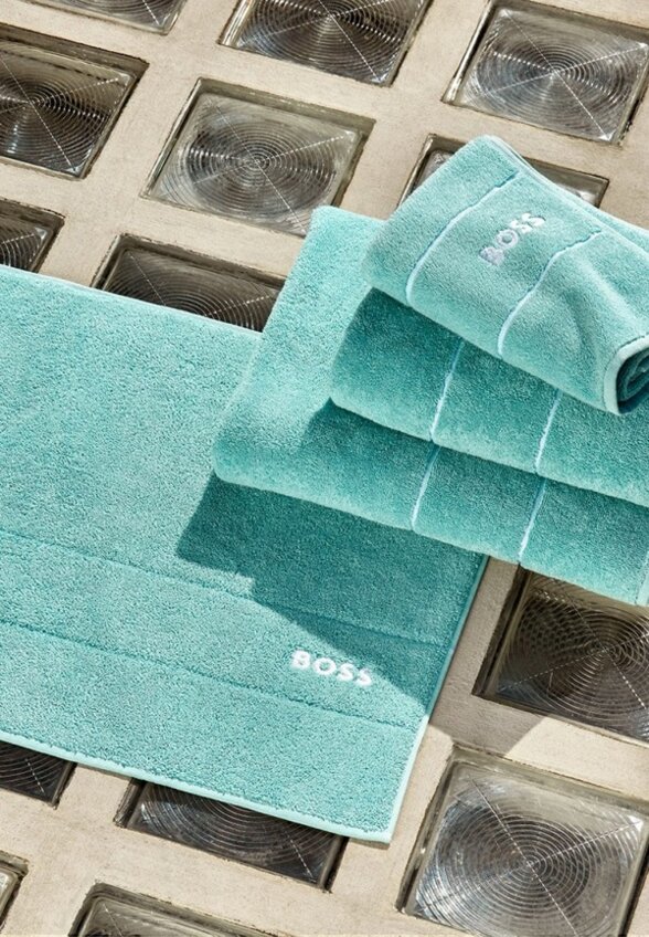 Полотенце Boss