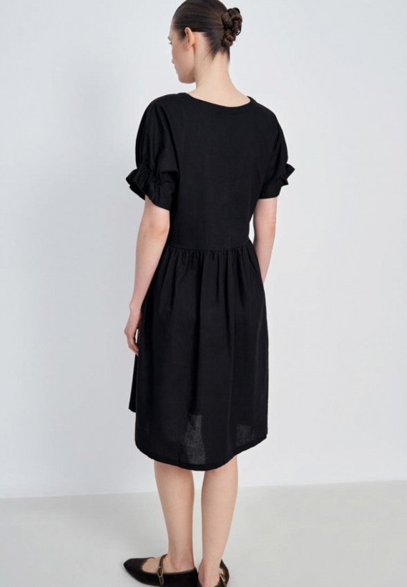 Платье Finn Flare