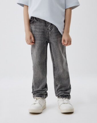 Джинсы Straight fit на резинке для мальчиков детям