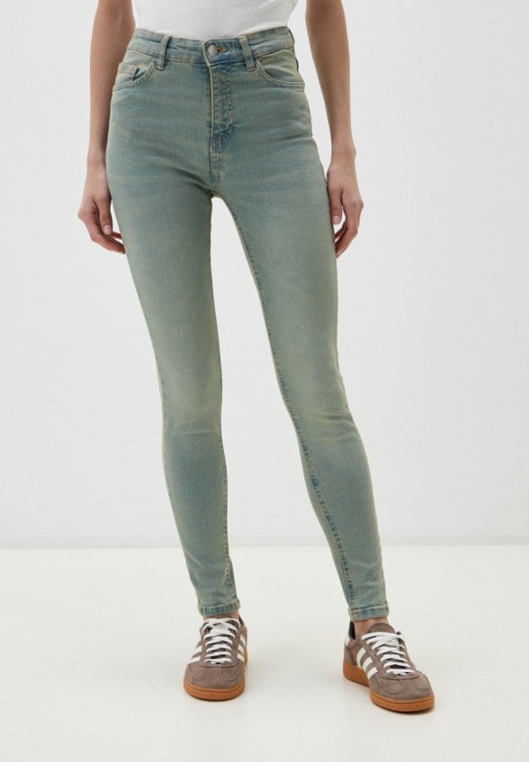 Джинсы Terranova