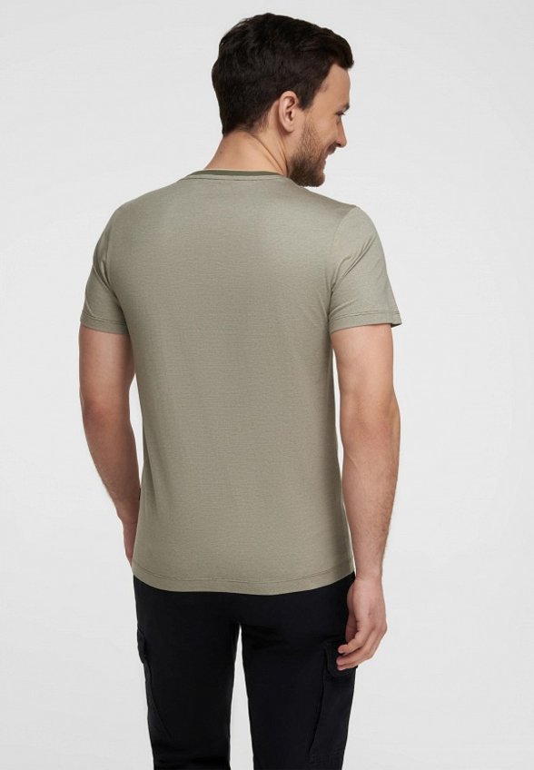 Футболка Henderson