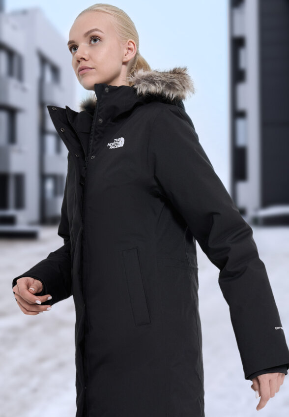 Пуховик женский The North Face Arctic, Черный