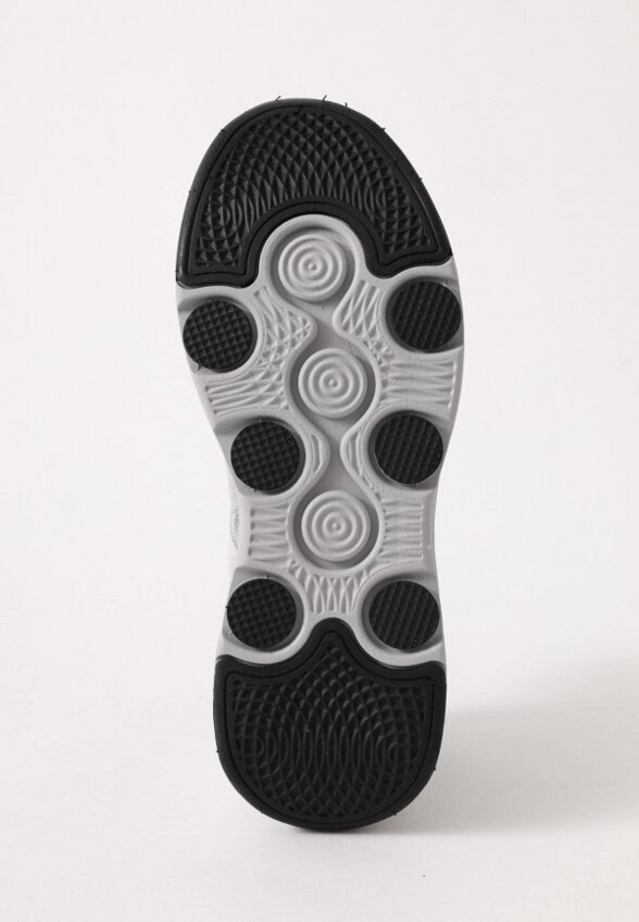 Кроссовки Baasploa