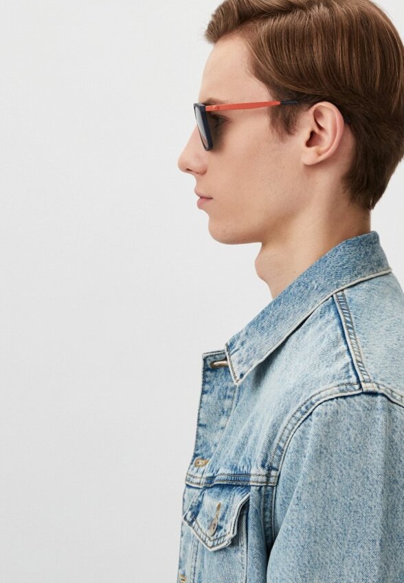 Очки солнцезащитные Armani Exchange