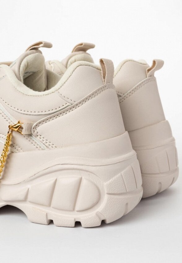 Кроссовки Tikkago