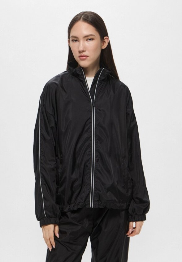 Ветровка Befree