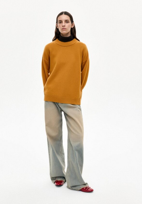 Джемпер Yollo