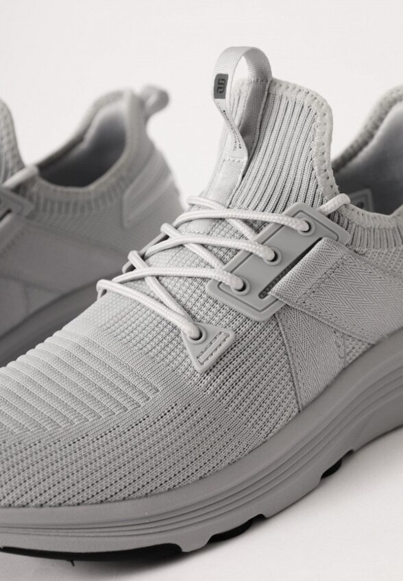 Кроссовки Baasploa