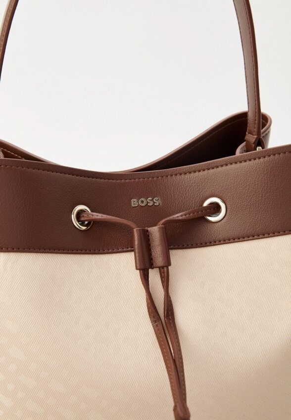 Сумка и брелок Boss