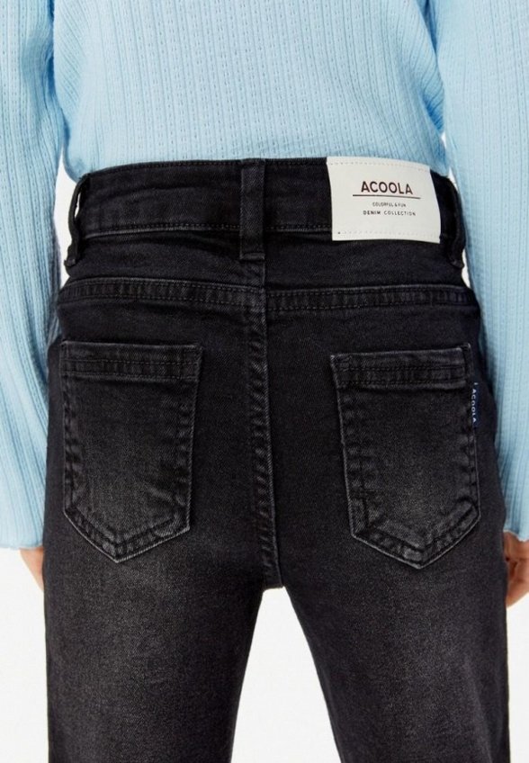 Джинсы Acoola