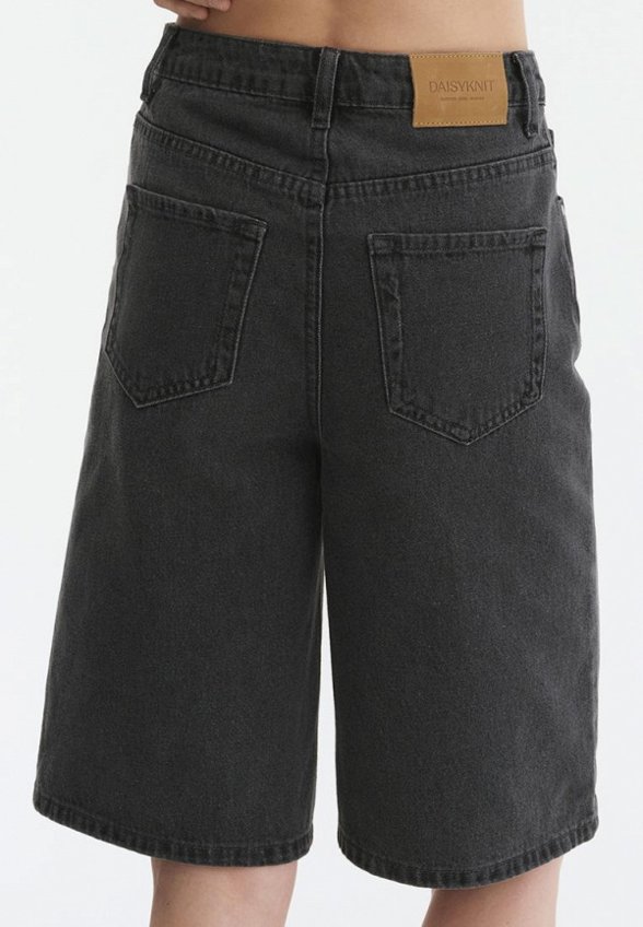 Шорты джинсовые Daisyknit